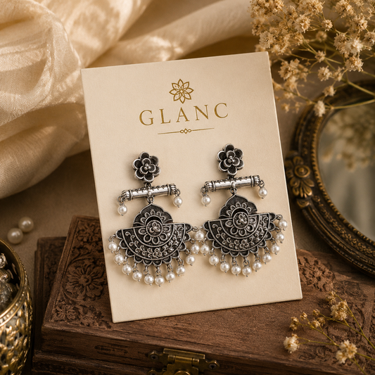 Gulrooh Pearl Chandbalis